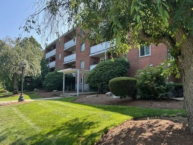 Unit for sale at 179 Presidents Lane, Quincy, MA 02169