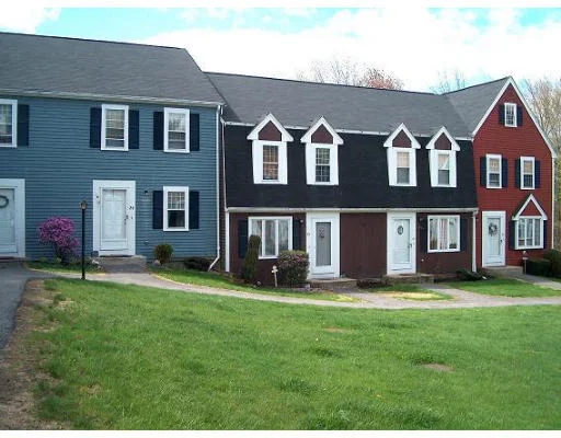Unit for sale at 585 Turnpike Street, Easton, MA 02375