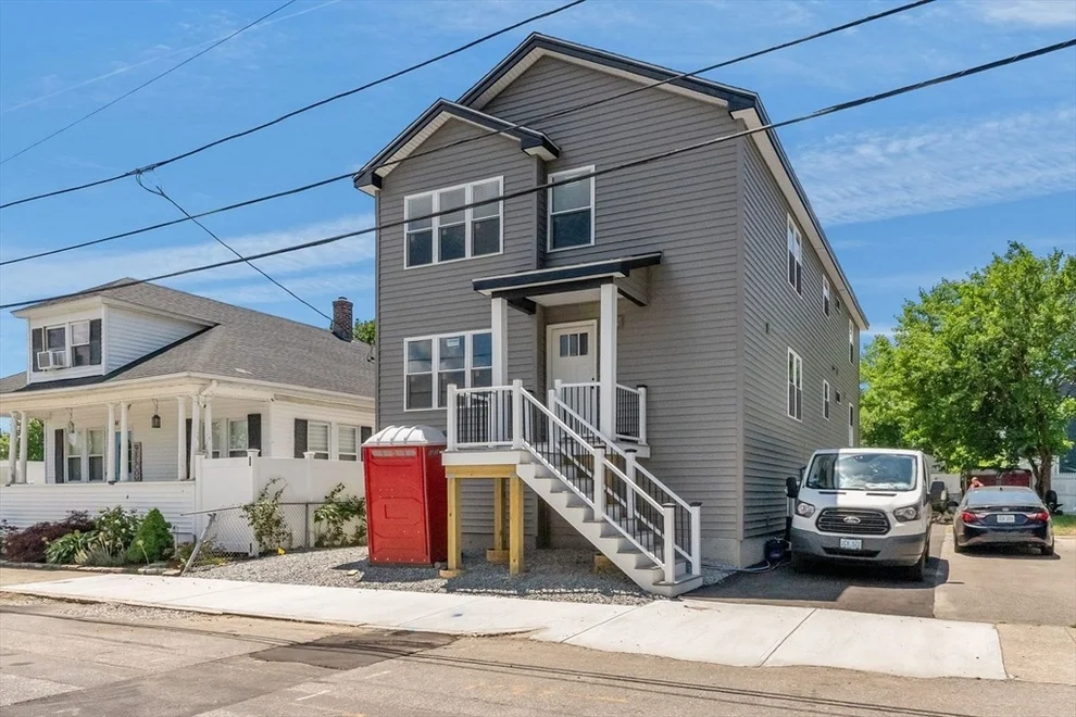 Unit for sale at 37 Murray St, Providence, RI 02909