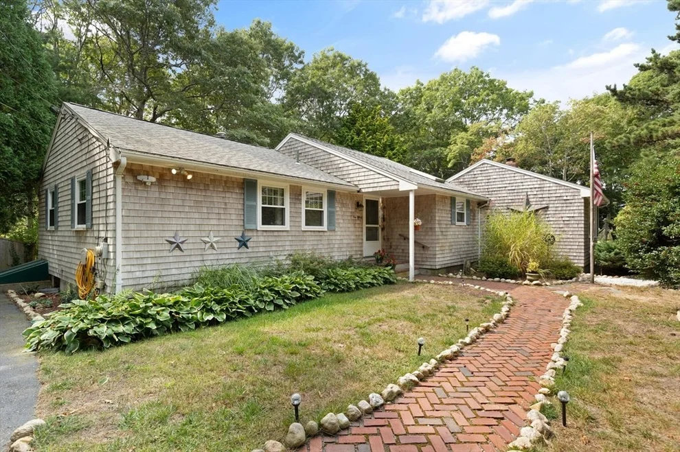 Unit for sale at 130 Portside Circle, Falmouth, MA 02536