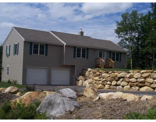 Unit for sale at 23 Geordie Lane, Hubbardston, MA 01452