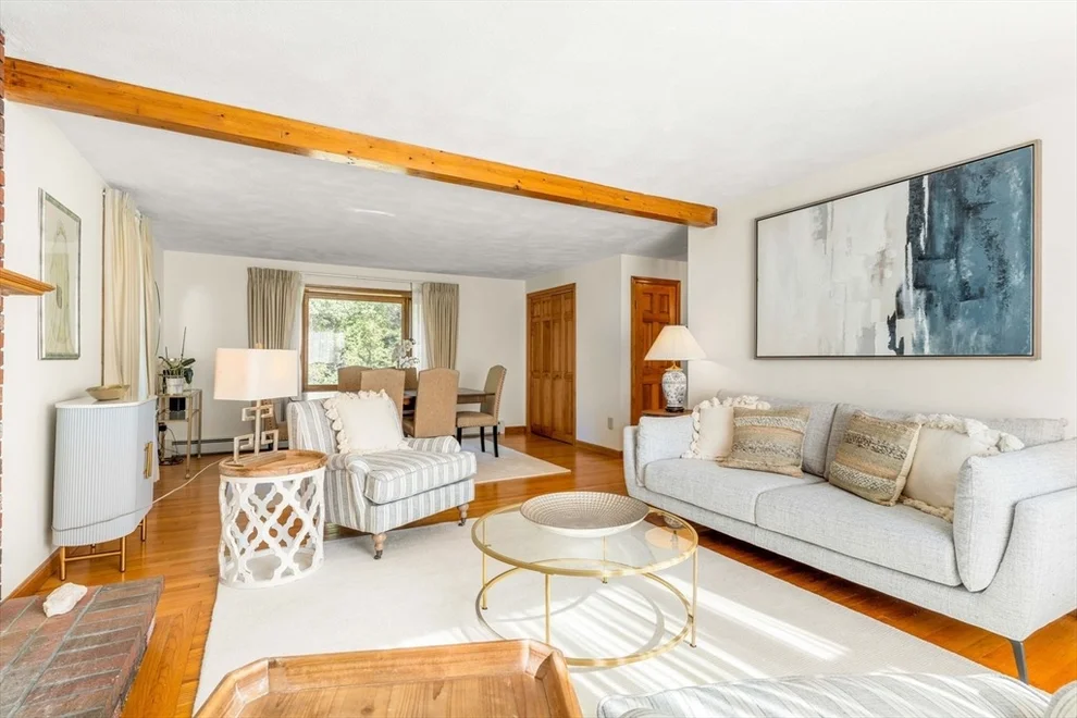 Unit for sale at 6 Boyd Dr, Newburyport, MA 01950