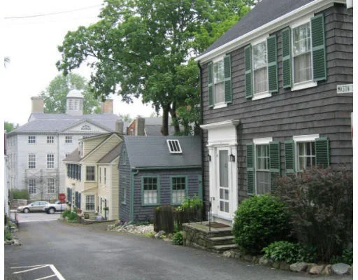 Unit for sale at 8 Mason St, Marblehead, MA 01945