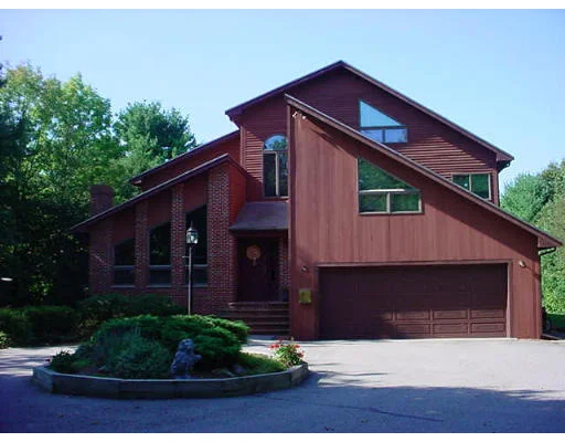 Unit for sale at 806 Lowell Street, Lynnfield, MA 01940