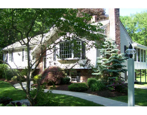 Unit for sale at 253 Richardson Avenue, Attleboro, MA 02703