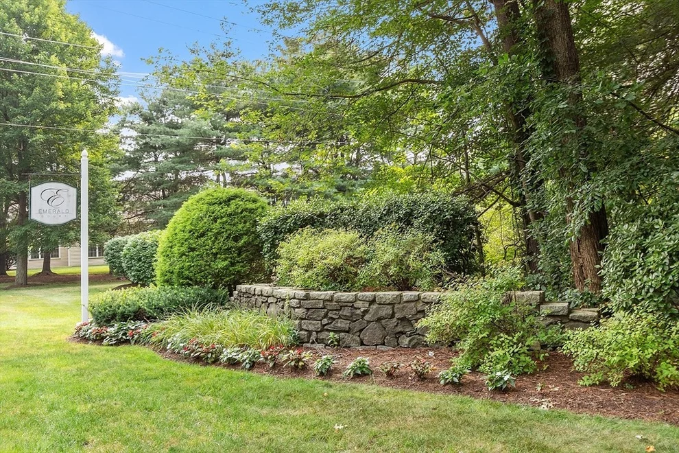 Unit for sale at 11 Emerald Court, Tewksbury, MA 01876