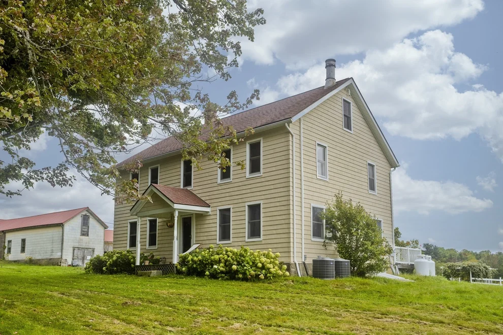 Unit for sale at 54 Gibbs Rd, Blandford, MA 01008