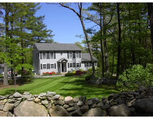 Unit for sale at 34 Bennett St North, Gloucester, MA 01930