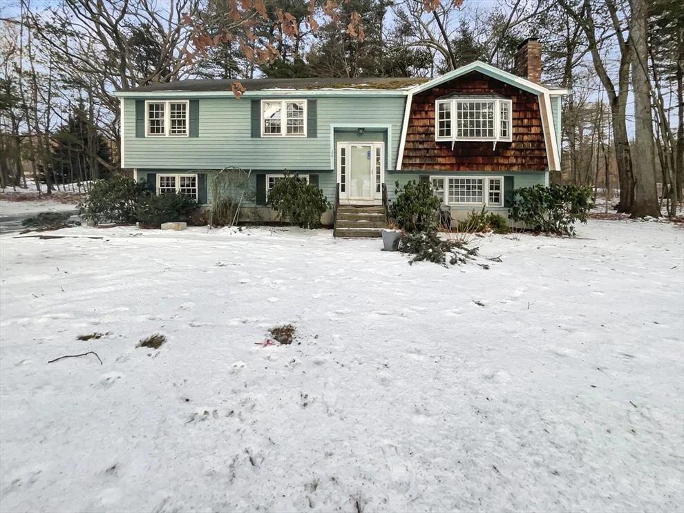Unit for sale at 26 Field Rd, Sudbury, MA 01776