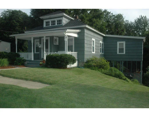 Unit for sale at 76 Mooreland, Leominster, MA 01453