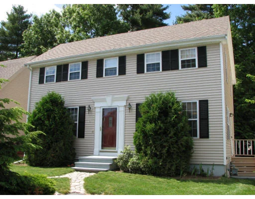 Unit for sale at 10 Deerskin Ln, Marlborough, MA 01752