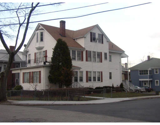 Unit for sale at 64 Commonwealth Rd, Watertown, MA 02472