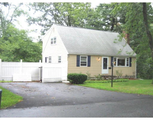 Unit for sale at 6 Bellevue St., Chelmsford, MA 01824