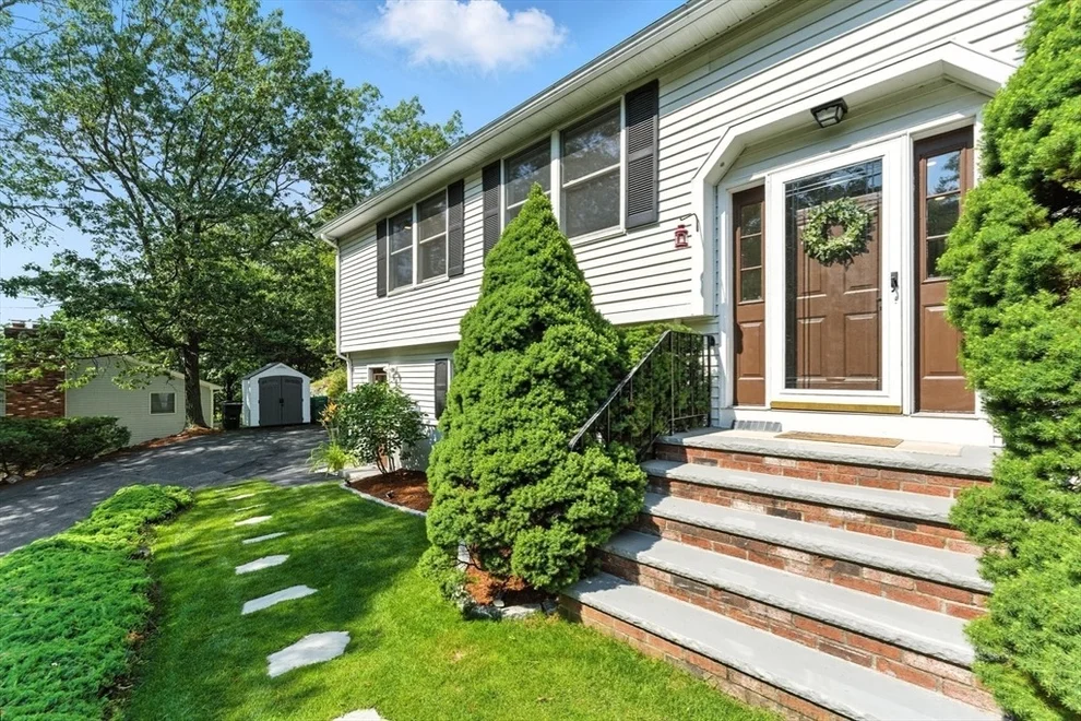 Unit for sale at 40 Waltham St, Woburn, MA 01801