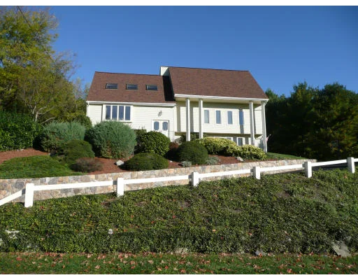 Unit for sale at 114 Blueberry Ln, Westwood, MA 02090