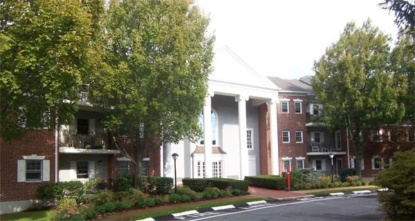 Unit for sale at 50 Freedom Hollow Dr, Salem, MA 01970