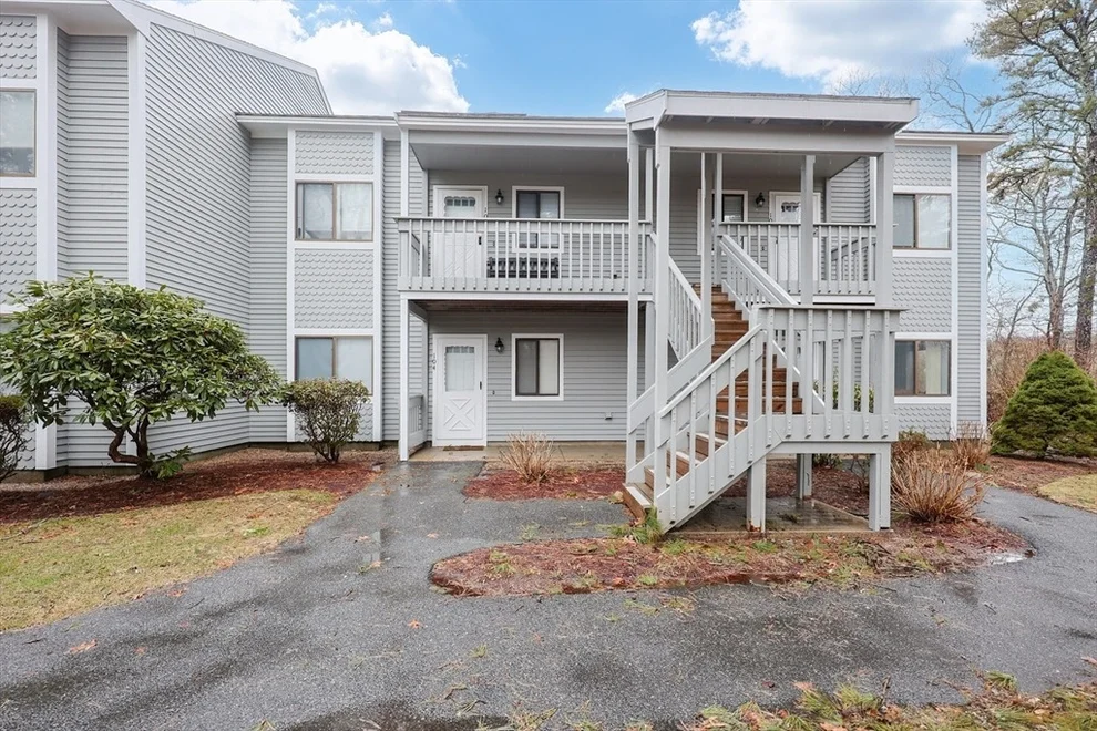 Unit for sale at 106 Eaton Ln, Brewster, MA 02631