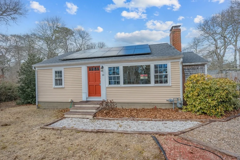Unit for sale at 10 Ginger Plum Ln, Yarmouth, MA 02664