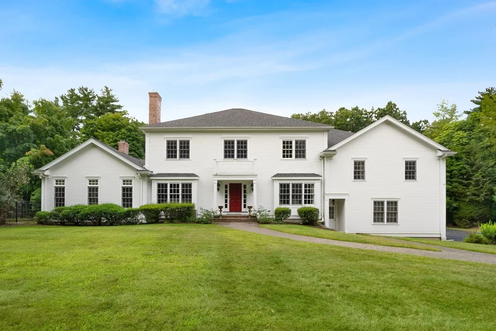 Unit for sale at 19 Skyview Lane, Sudbury, MA 01776