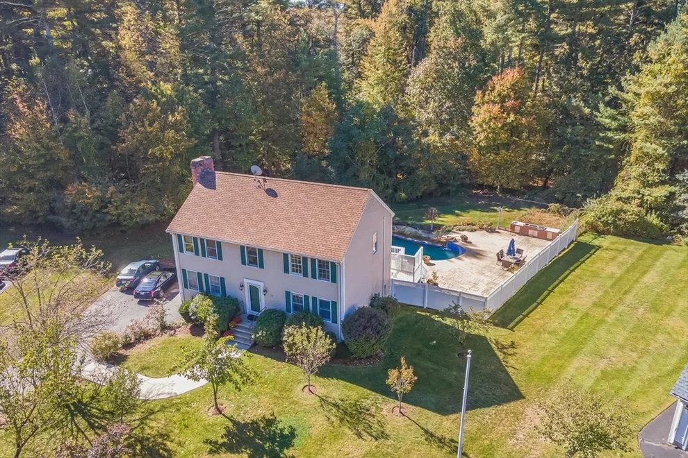 Unit for sale at 31 Timbercreek, Billerica, MA 01821