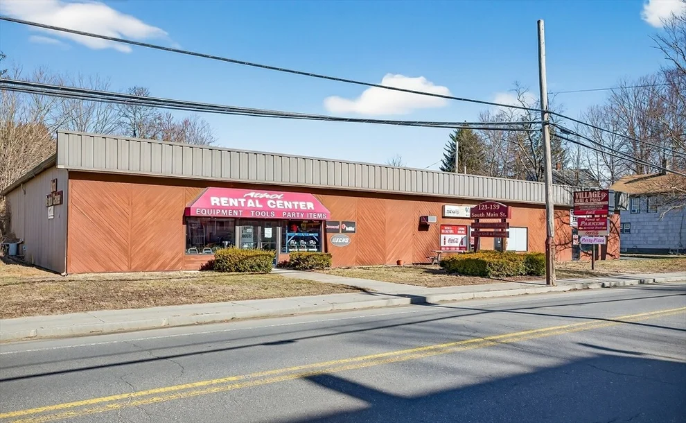 Unit for sale at 123 S Main St, Athol, MA 01331