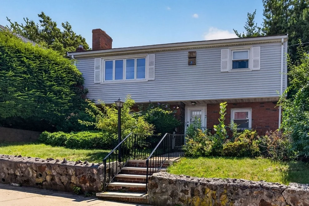 Unit for sale at 7 Franklin Ave, Revere, MA 02151