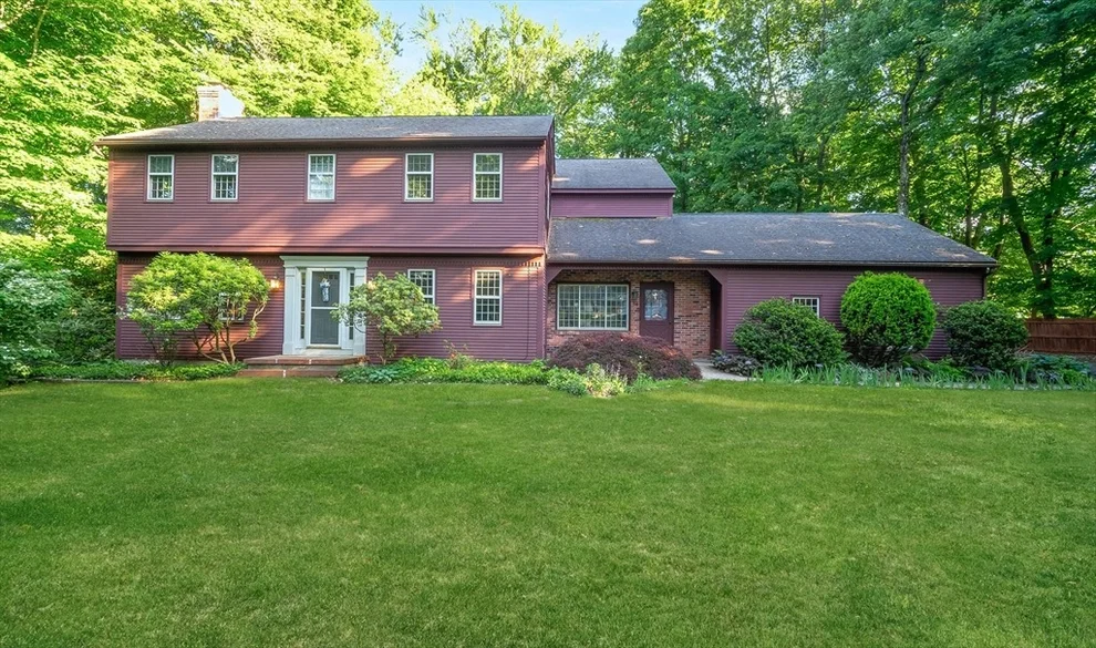 Unit for sale at 84 Greenwich Rd, East Longmeadow, MA 01028