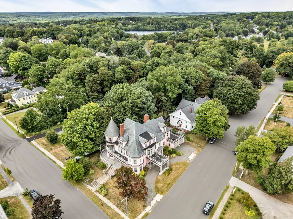 Unit for sale at 40 Westland Ter, Haverhill, MA 01830