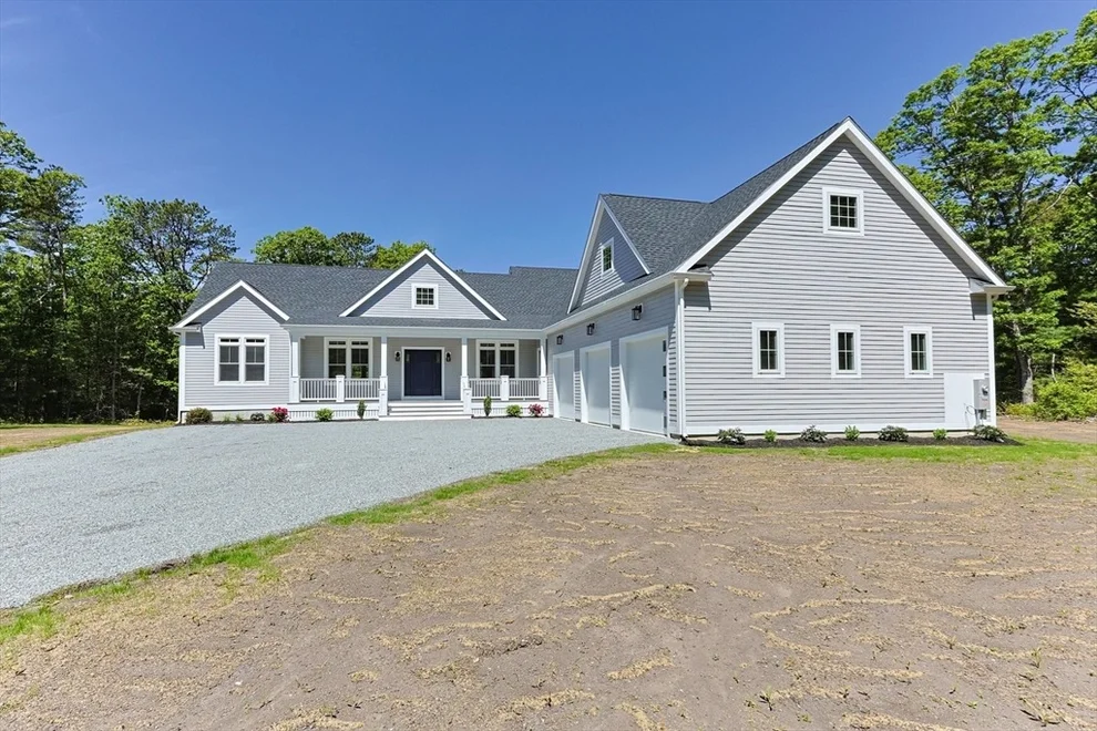 Unit for sale at 84 Hooppole Rd, Mashpee, MA 02649