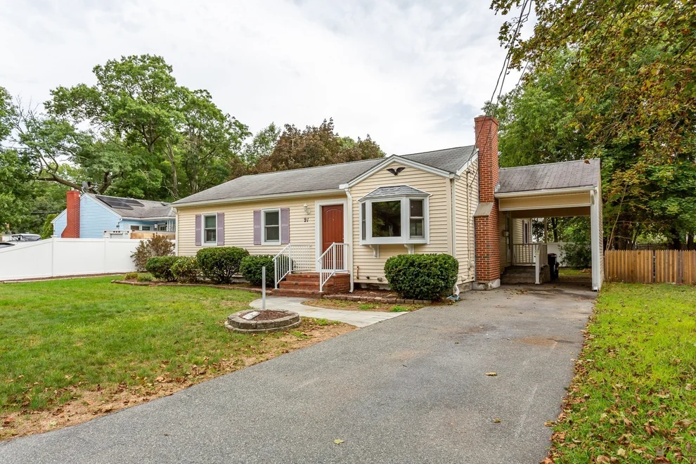 Unit for sale at 91 Breer St, Brockton, MA 02301