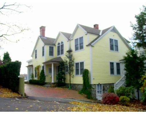 Unit for sale at 2 Dock Ledge Way, Marblehead, MA 01945