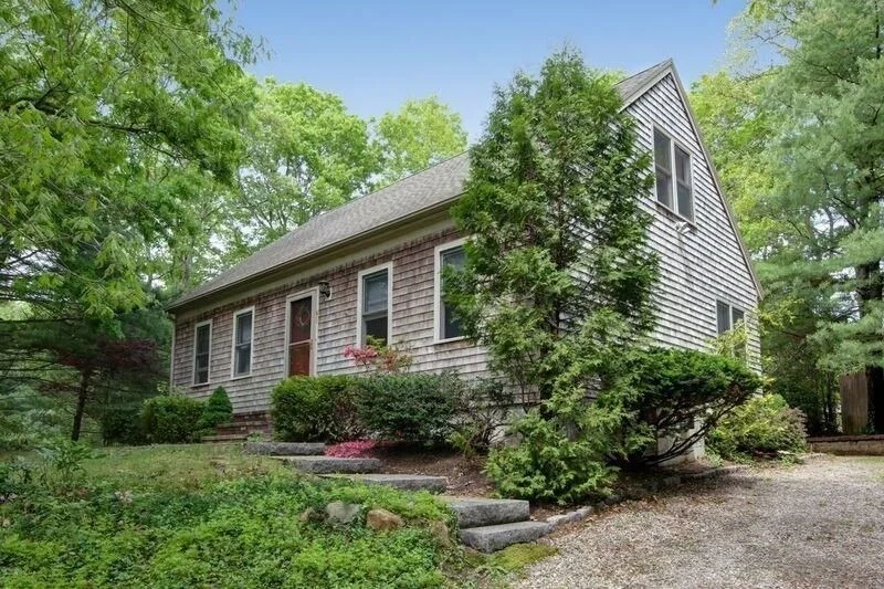 Unit for sale at 41 Braeburn Ct, Falmouth, MA 02536