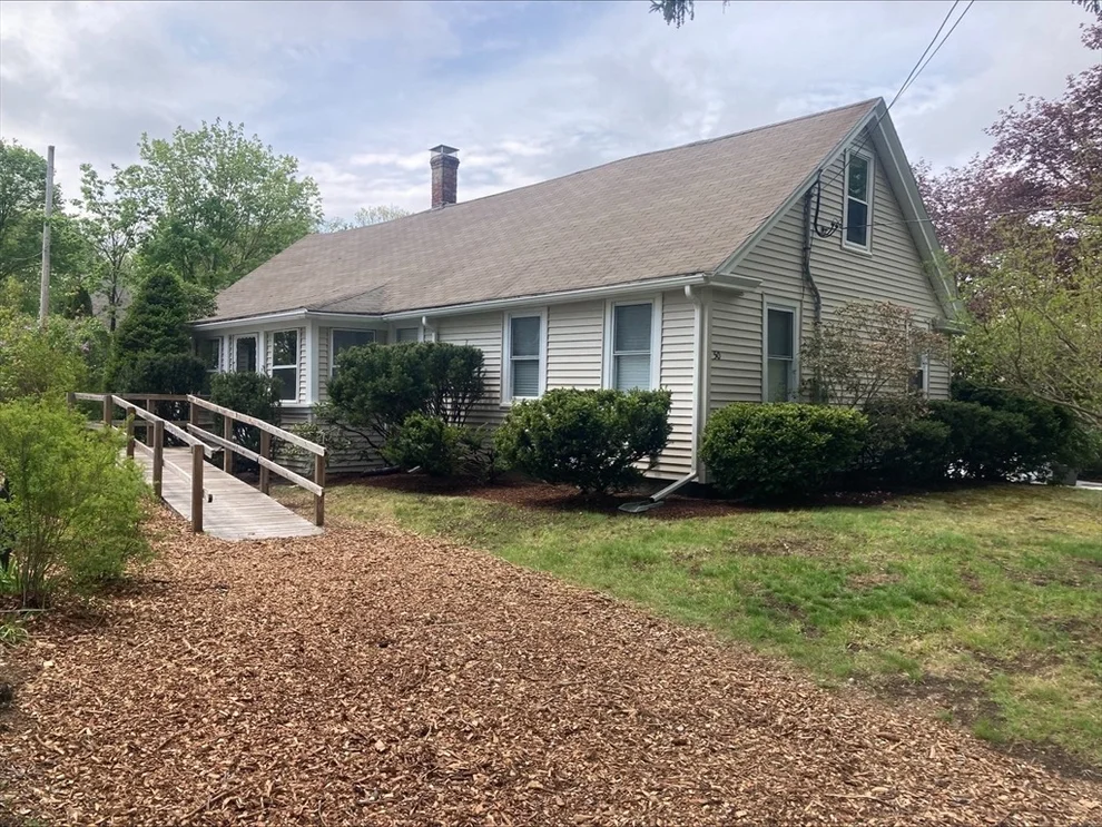 Unit for sale at 50 Granite St, Uxbridge, MA 01569