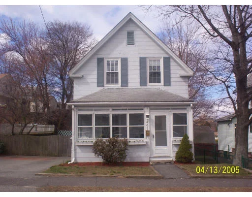 Unit for sale at 465 Central Street, Saugus, MA 01906