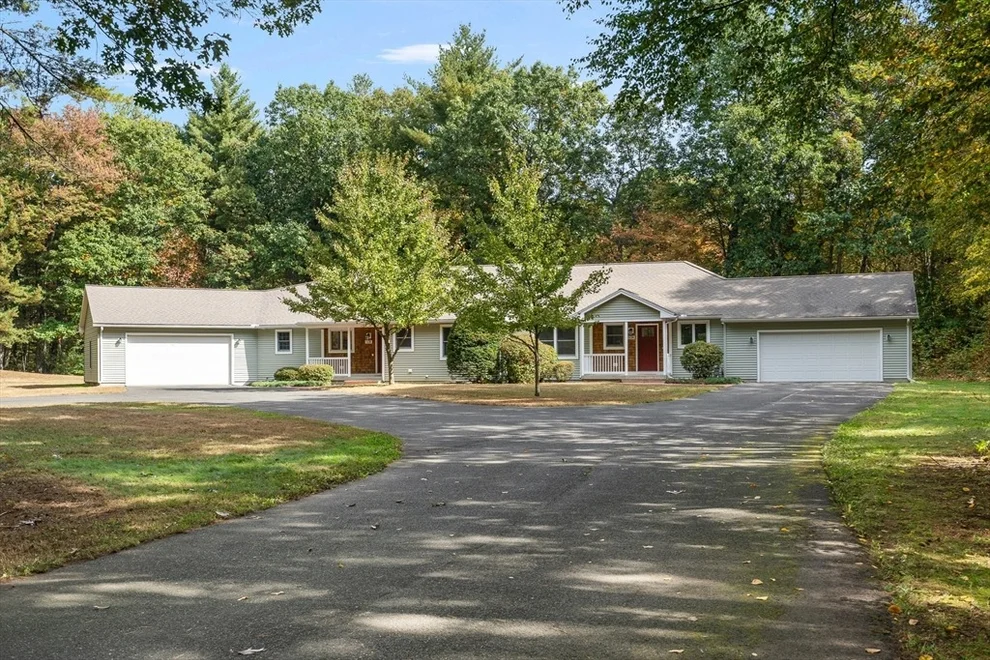 Unit for sale at 50 Pomeroy Meadow Rd, Southampton, MA 01073