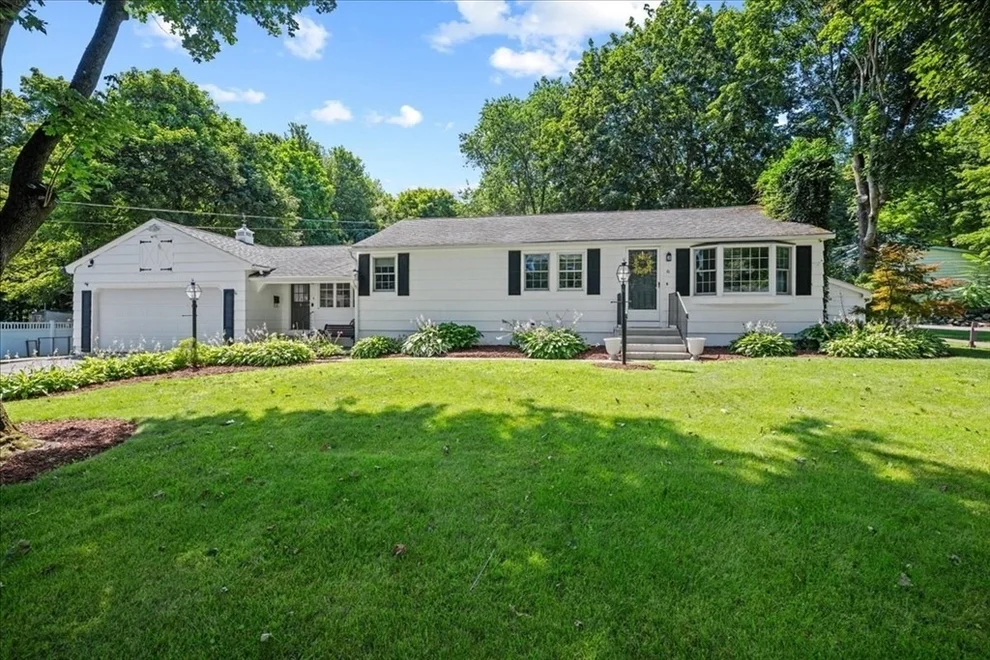 Unit for sale at 6 Jackie Dr, Millbury, MA 01527