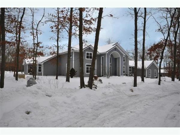 Unit for sale at 85 Knotty Pine Rd, Tiverton, RI 02878