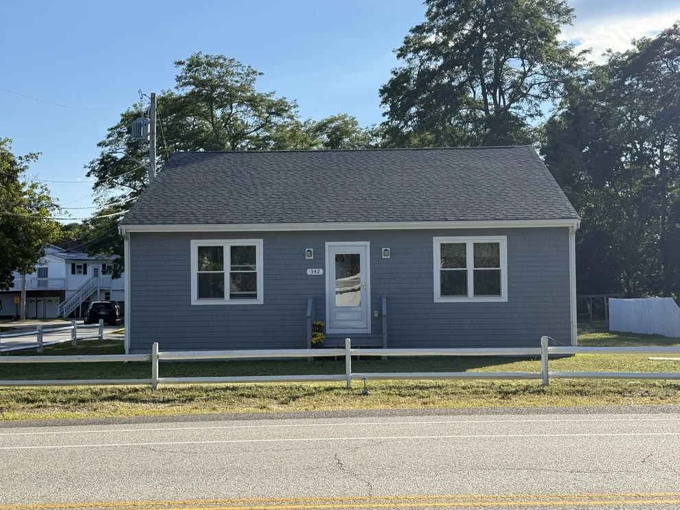 Unit for sale at 342 Onset Ave, Wareham, MA 02558