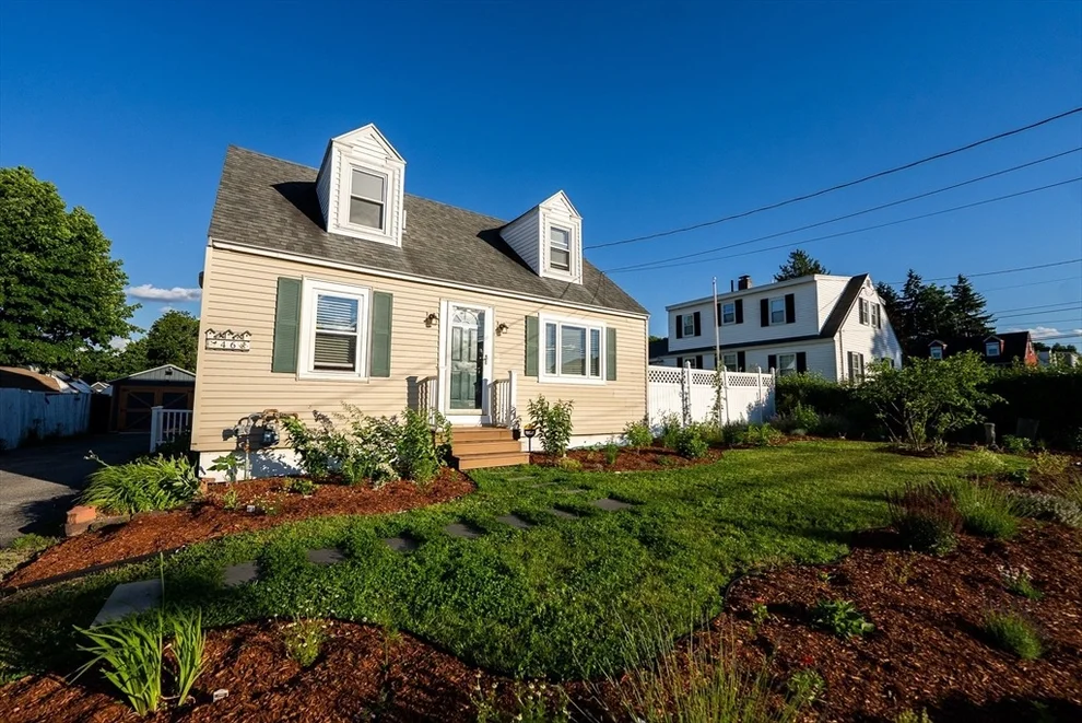 Unit for sale at 46 S. Bowdoin Street, Lawrence, MA 01836