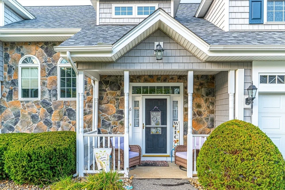 Unit for sale at 6 Stonebury Way, Tewksbury, MA 01876