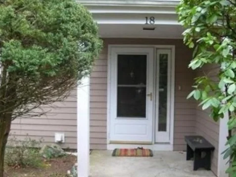Unit for sale at 18 Drummer Boy Way, Lexington, MA 02420