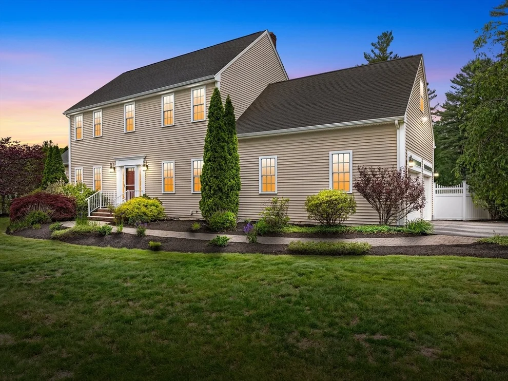 Unit for sale at 55 Arbor Rd, Uxbridge, MA 01569