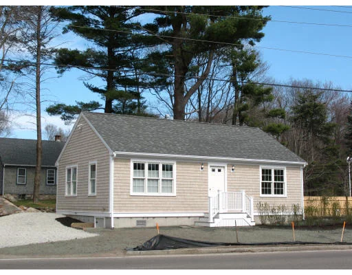 Unit for sale at 720 C J Cushing Hwy, Cohasset, MA 02025