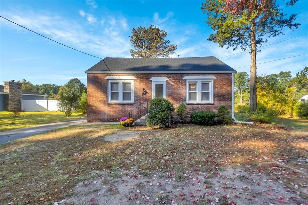 Unit for sale at 194 Lockhouse Rd, Westfield, MA 01085