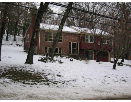 Unit for sale at 246 Pleasant Street, Franklin, MA 02038