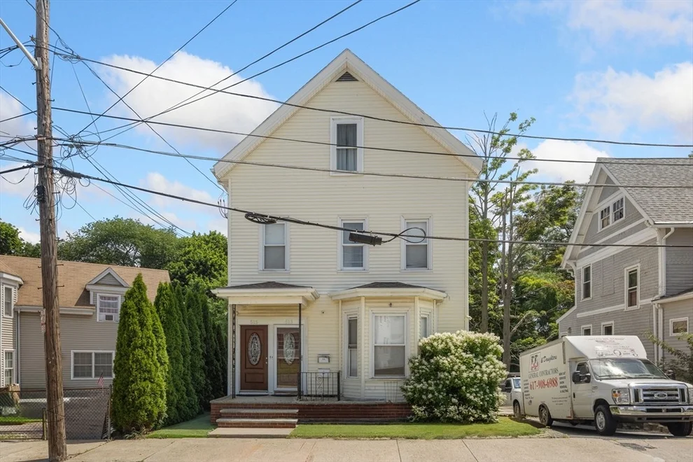 Unit for sale at 513-515 Cross St, Malden, MA 02148