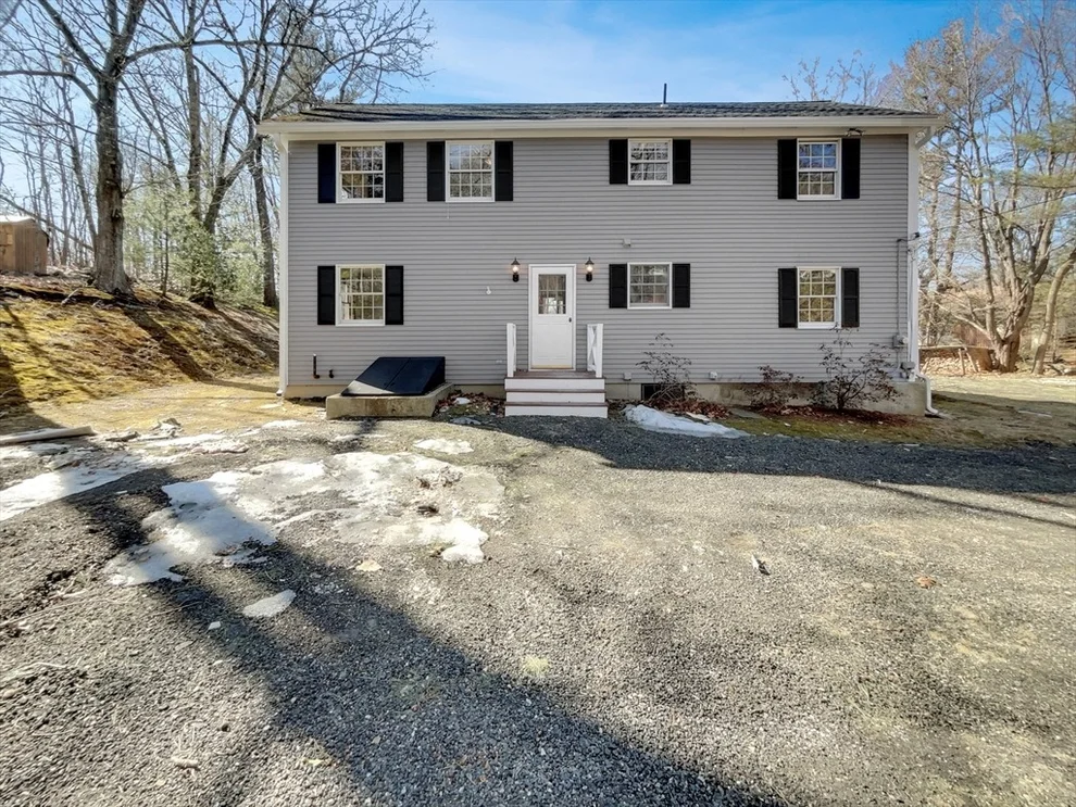 Unit for sale at 60 Pine Ave, Leicester, MA 01611