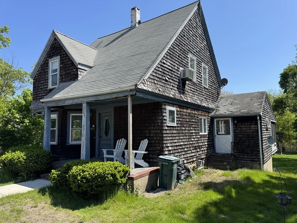 Unit for sale at 1085 Bedford St, Abington, MA 02351