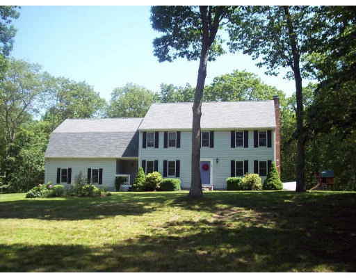 Unit for sale at 18 Plumbly, Upton, MA 01568
