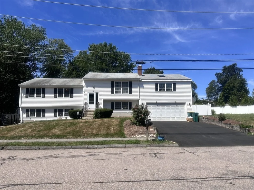 Unit for sale at 35 Pilgrim Dr, Norwood, MA 02062